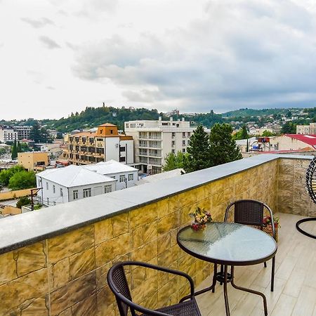 Valkhida'S Apartment Кутаиси Экстерьер фото